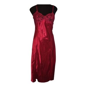 Victoria's Secret cranberry Satin Lace night gown xs/small